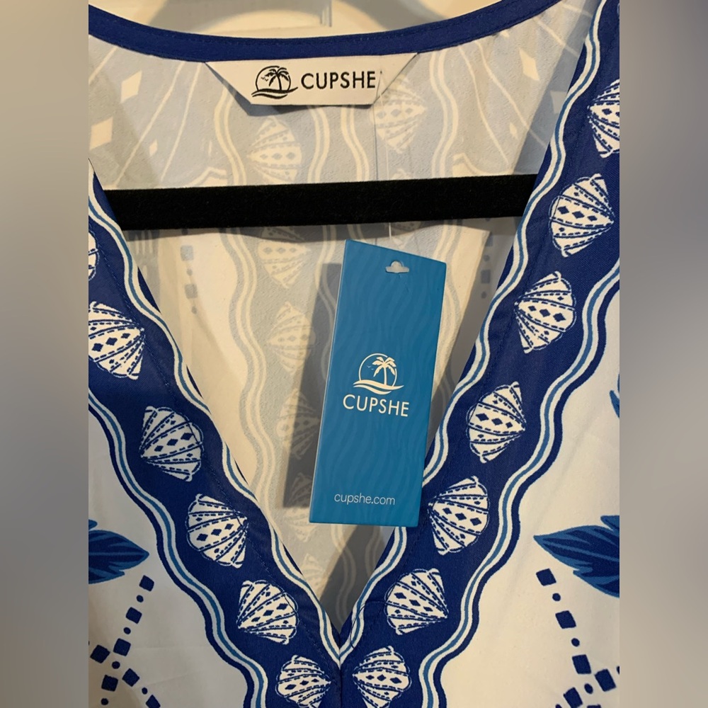 Cupshe Blue and White Floral V‑Neck Swim Coverup Maxi - Picture 7 of 10